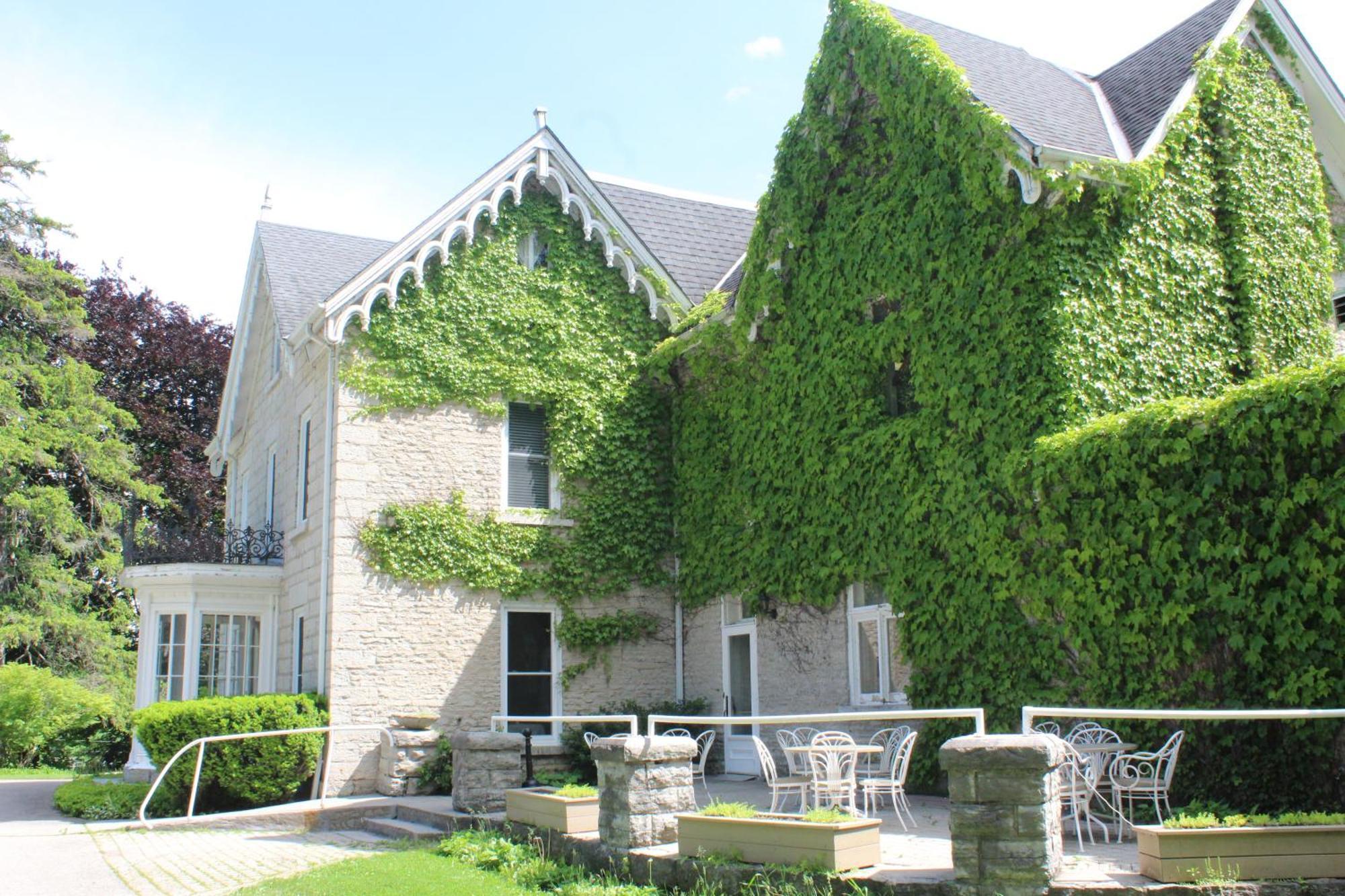 Westover Inn Saint Marys Exterior photo